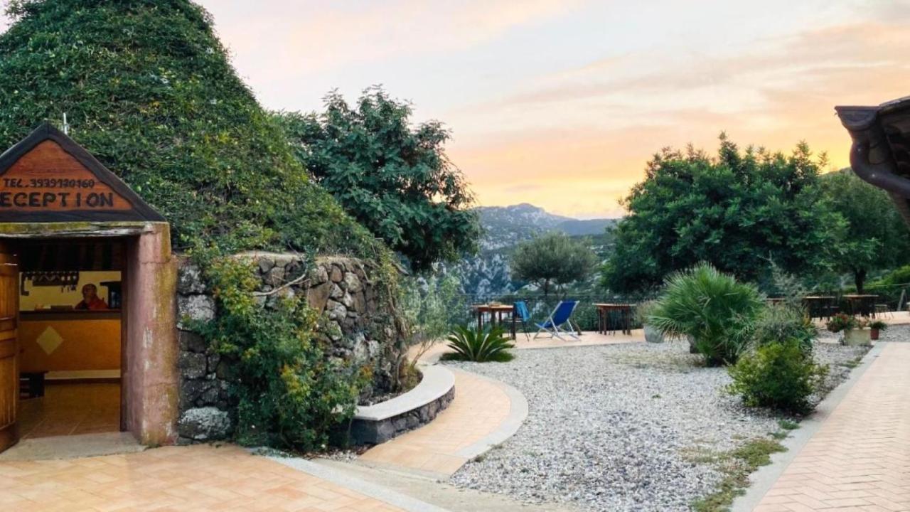 Hotel Turismo Rurale Villa Maria Caterina Cala Gonone Eksteriør billede