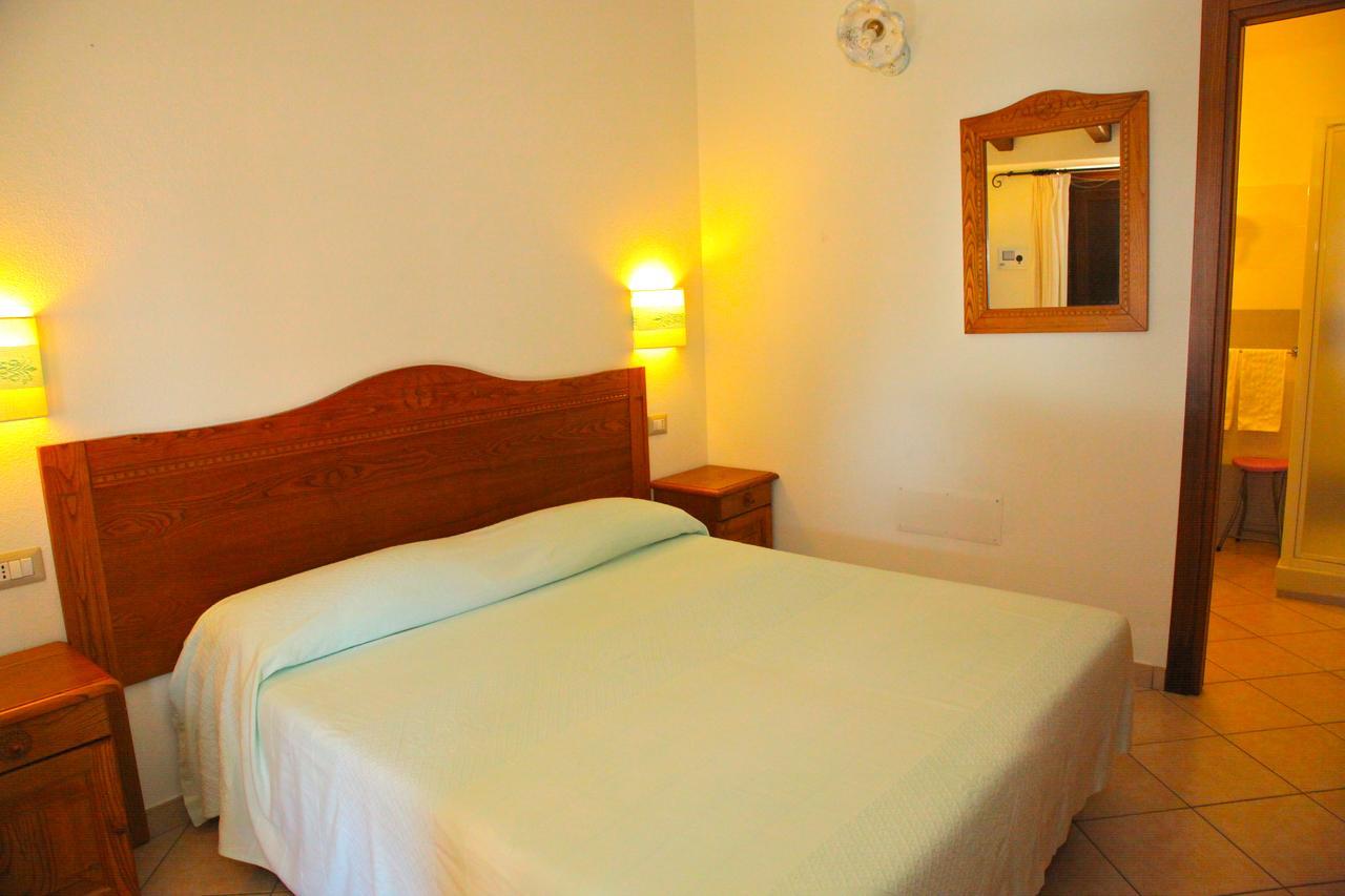 Hotel Turismo Rurale Villa Maria Caterina Cala Gonone Eksteriør billede